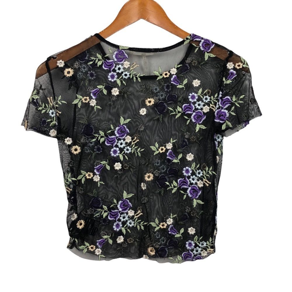 Urban Outfitters | Embroidered Sheer Mesh Shirt Boho - Picture 4 of 8